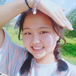 为吃瓜进娱乐圈后她火了,她如何凭借一瓜跻身娱乐圈