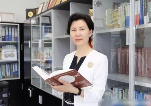 娱乐吃瓜酱大学老师主编,揭秘大学老师主编的幕后故事