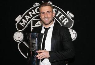 娱乐吃瓜酱罗德奖,娱乐吃瓜酱带你揭秘年度大奖幕后故事