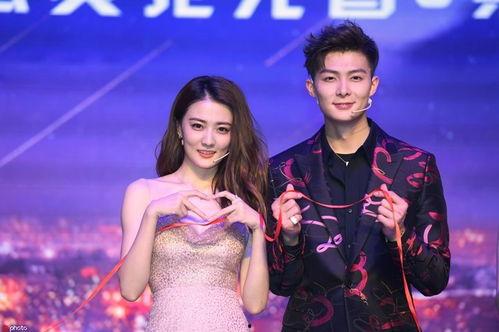 娱乐圈塌房吃瓜小说,揭秘明星塌房背后的真相与瓜料